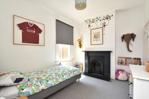18 Crebor Street, East Dulwich, London, SE22 0HF