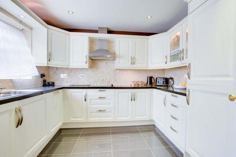 4 bedroom detached house for sale, Dovedale Road, Leicester, Leicestershire, LE2 2DN