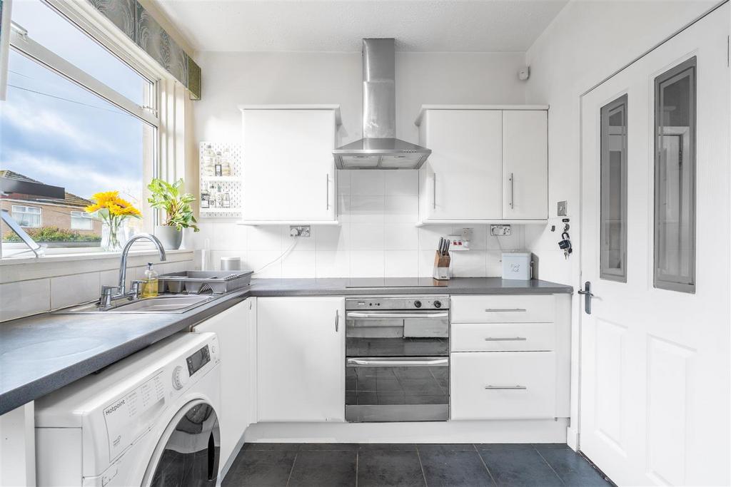 Kitchen.a.jpg