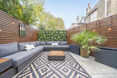 undefined, Merton Road, London SW18
