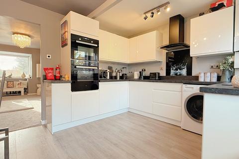 3 bedroom detached house for sale, Loweswater Avenue, Woodside, Bradford, BD6