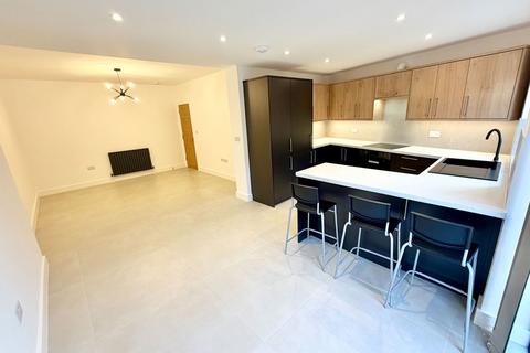4 bedroom semi-detached house for sale, Cool Oak Lane, London NW9