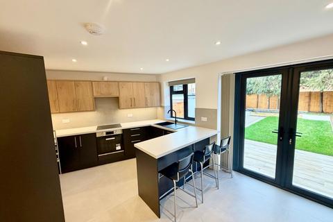 4 bedroom semi-detached house for sale, Cool Oak Lane, London NW9