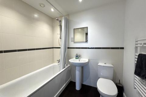 undefined, Portland Place, Greenhithe