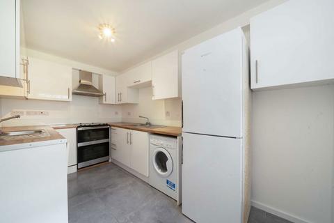 3 bedroom flat to rent, Brampton Grove, Hendon NW4