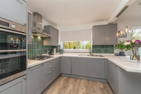 4 bedroom semi-detached house for sale, 12 Mountcastle Bank, Edinburgh, EH8