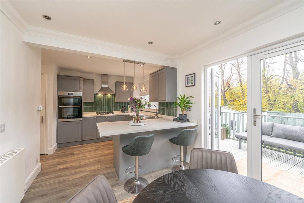 Dining Kitchen Alt