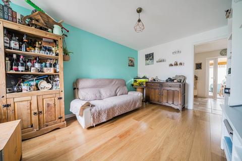2 bedroom terraced house for sale, Voyce Way, Bedford