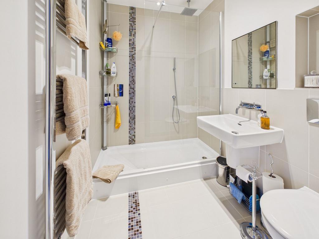 Ensuite Shower Room