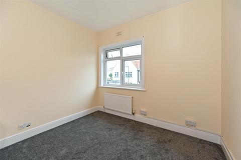 1 bedroom house to rent, Burnham Avenue, Bognor Regis
