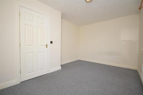 undefined, Leland Close, Lincoln