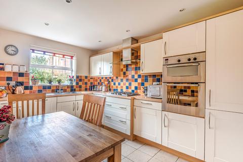 4 bedroom detached house to rent, Uptons Garden, Whitminster, Gloucester, GL2
