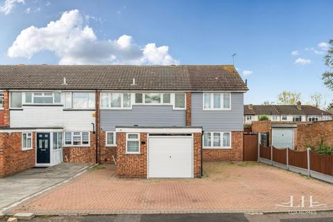 4 bedroom end of terrace house for sale, West Malling Way, Hornchurch