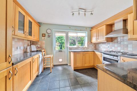 3 bedroom semi-detached house for sale, Lammas Close, Surrey GU7