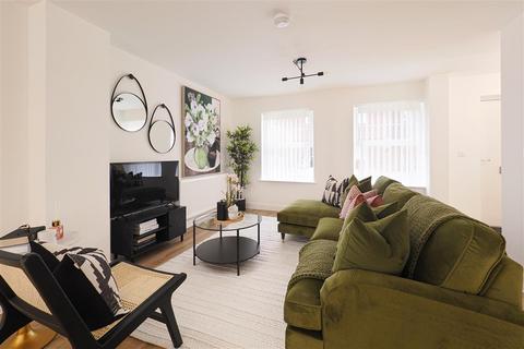 3 bedroom end of terrace house for sale, Hoo Farm Way, Monkton Road, Minster