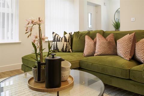 3 bedroom end of terrace house for sale, Hoo Farm Way, Monkton Road, Minster