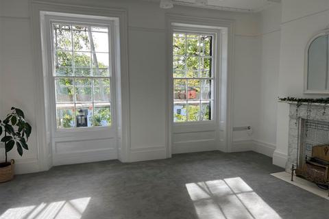 1 bedroom apartment for sale, Rouge Bouillon, St Helier JE2
