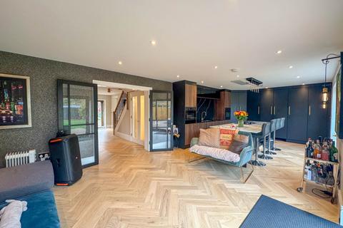 50 Oakley Road, Caversham, Reading, RG4 7RN