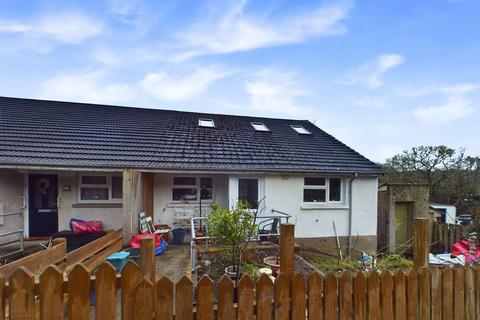 2 bedroom semi-detached bungalow for sale, Lake Villas, Llangwm, SA62