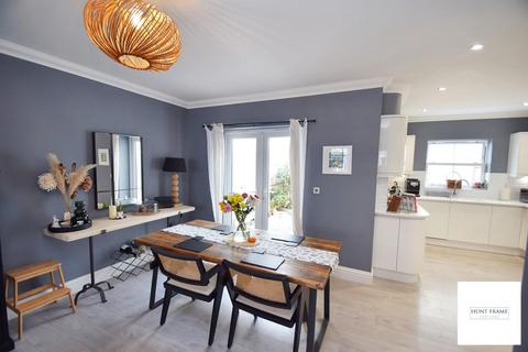 undefined, Calverley Road, Eastbourne BN21