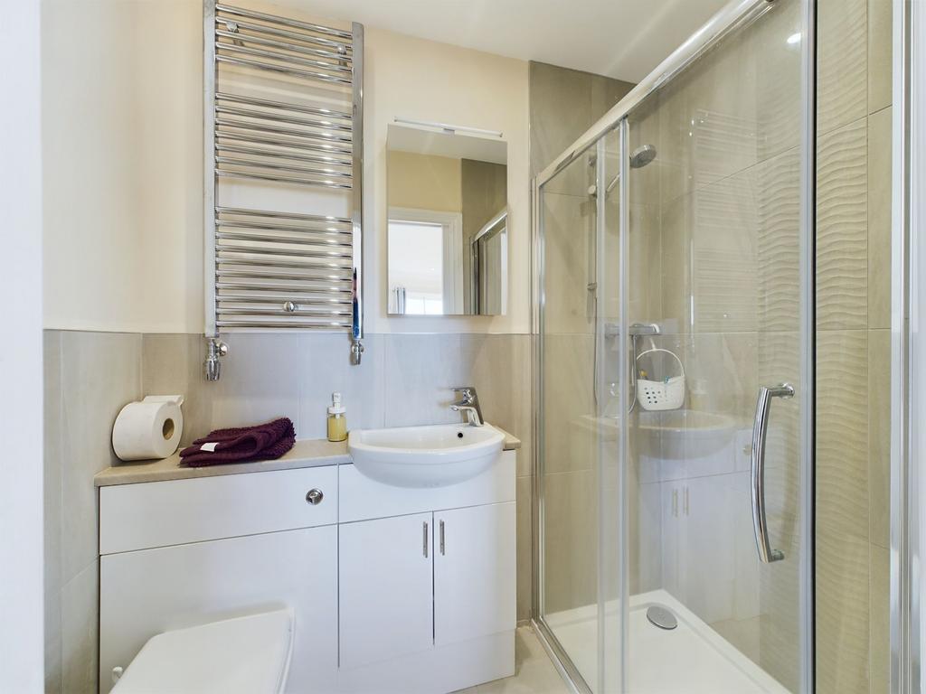 En Suite (Bed 2)