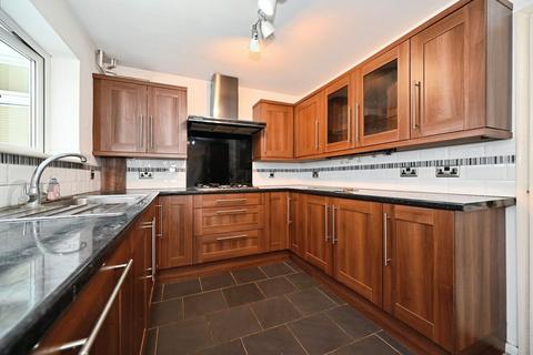 3 bedroom semi-detached house for sale, Eden Way, Wokingham RG41