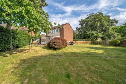 undefined, Wilcot Close, Woking GU24