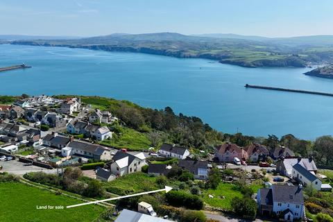 undefined, New Hill, Goodwick, SA64