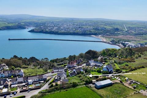 undefined, New Hill, Goodwick, SA64