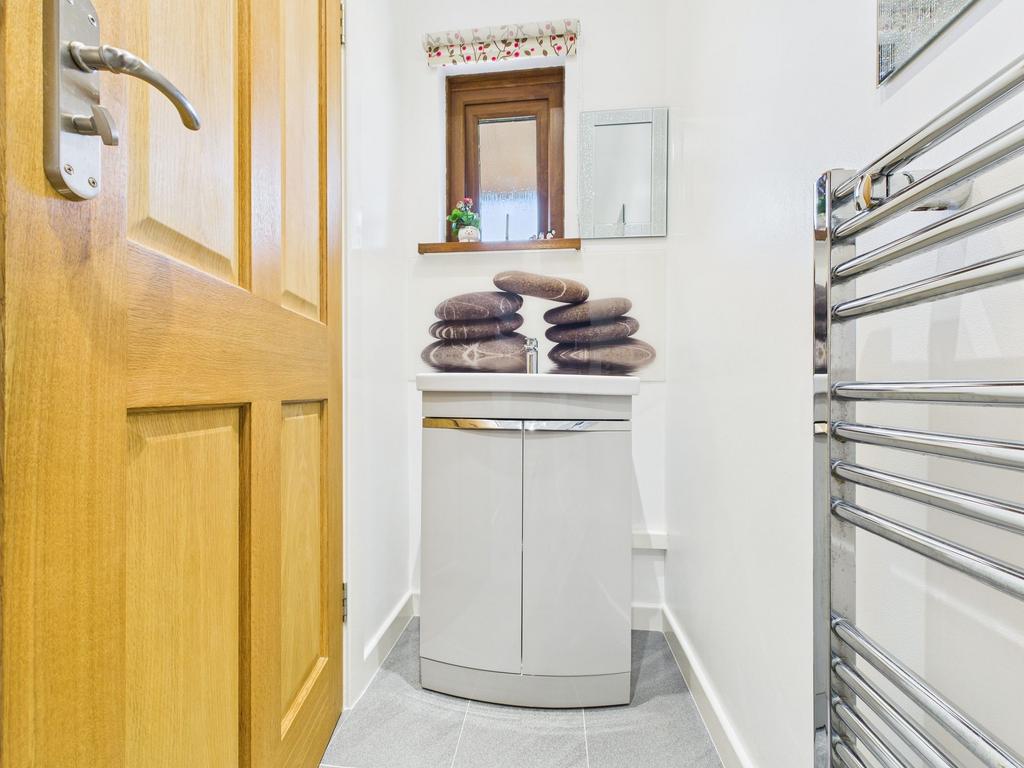 Wc / Cloakroom