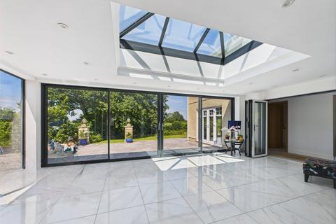 4 bedroom detached house for sale, Pontantwn, Kidwelly, SA17
