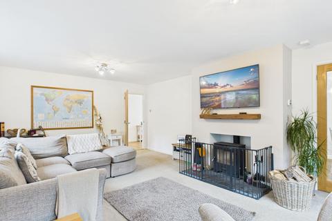 3 bedroom detached bungalow for sale, Lawrenny Road, Cresselly, SA68