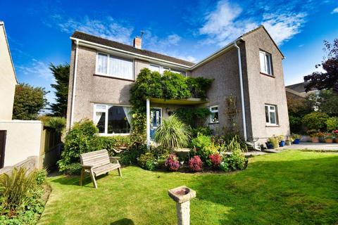 4 bedroom detached house for sale, Lady Park, Tenby, SA70