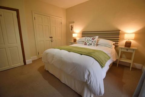 3 bedroom property for sale, The Norton, Tenby, SA70
