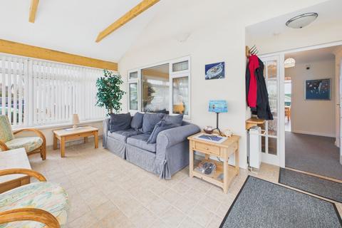 4 bedroom detached bungalow for sale, Jameston, Tenby, SA70