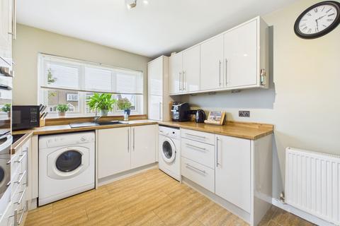 4 bedroom bungalow for sale, Hawthorn Close, Pentlepoir, SA69