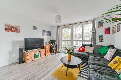 1 bedroom flat for sale, Tudway Road, Kidbrooke, London, SE3