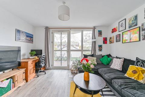 1 bedroom flat for sale, Tudway Road, Kidbrooke, London, SE3
