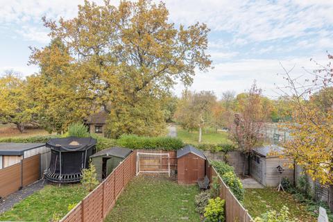 5 bedroom terraced house for sale, London W5