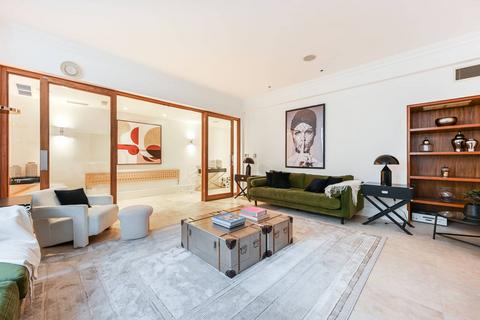 2 bedroom flat to rent, St Georges Square, Pimlico, London, SW1V