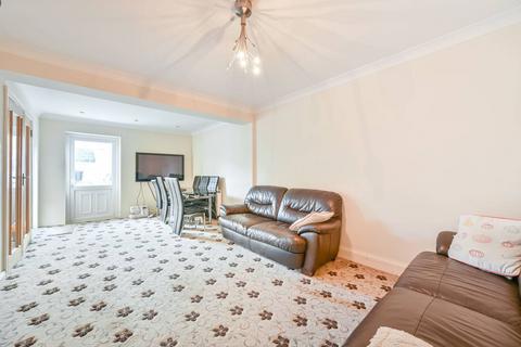 undefined, Kenwyn Drive, Gladstone Park, London, NW2