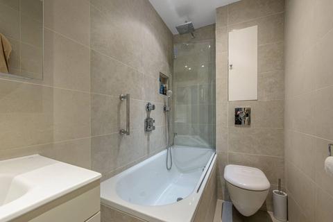 1 bedroom flat for sale, Primrose Gardens, Belsize Park, London, NW3