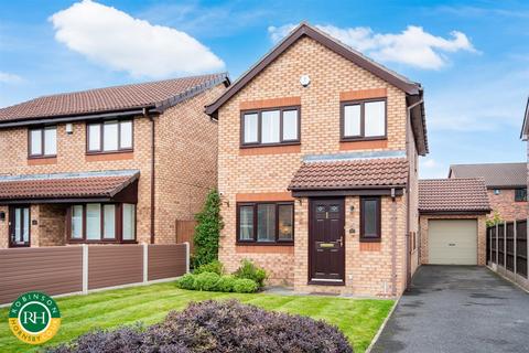 3 bedroom detached house for sale, Farnborough Drive, Doncaster