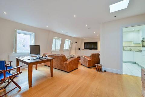 2 bedroom flat for sale, Watchfield Court, Chiswick, London, W4