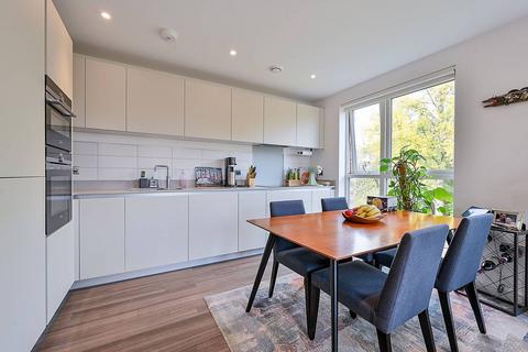 2 bedroom flat for sale, Enfield Road, Acton, London, W3