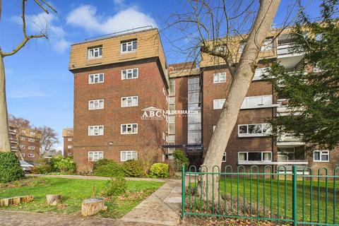 1 bedroom flat to rent, Lodge Close, Edgware