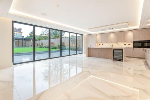6 bedroom semi-detached house for sale, Furzehill Road, Borehamwood, Hertfordshire, WD6