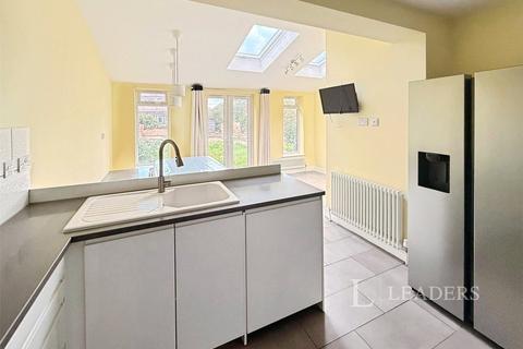 3 bedroom semi-detached house to rent, Bransdale Avenue, CV6