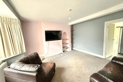 3 bedroom semi-detached house to rent, Bransdale Avenue, CV6
