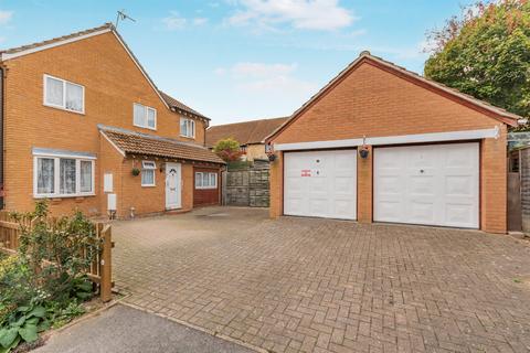 Coopers Way, Newent
